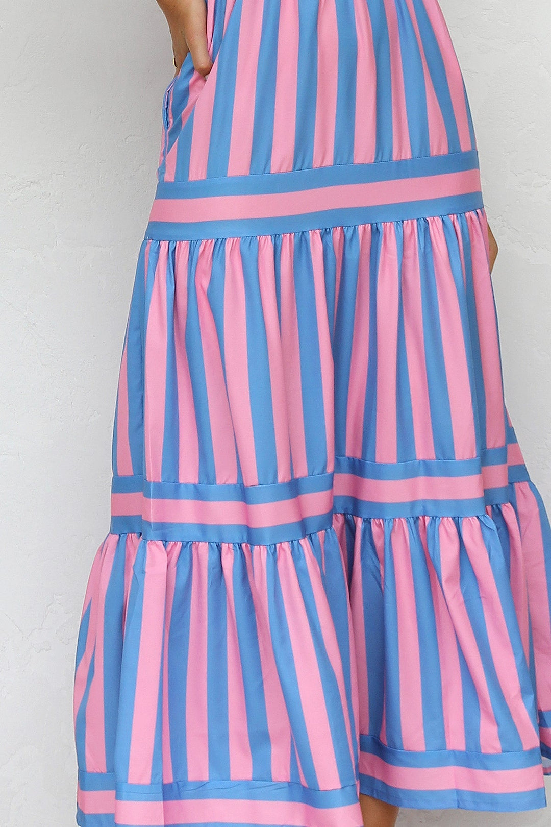 MOUNA | STRIPED SPAGHETTI  STRAP DRESS