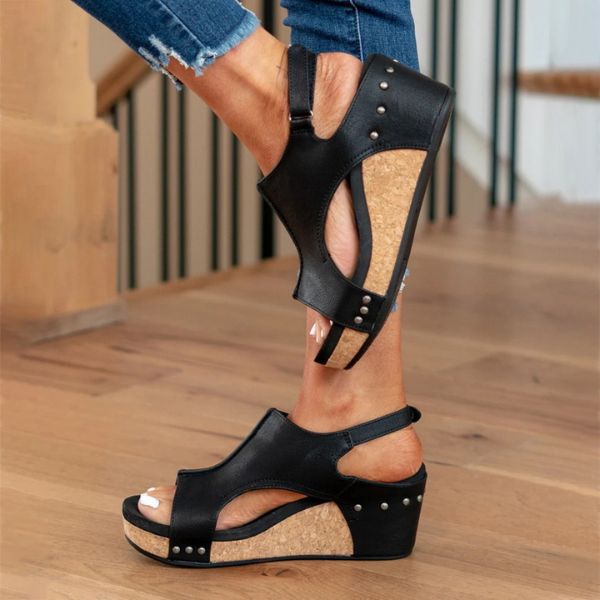 SELENE | ELEGANT HEELED SANDALS