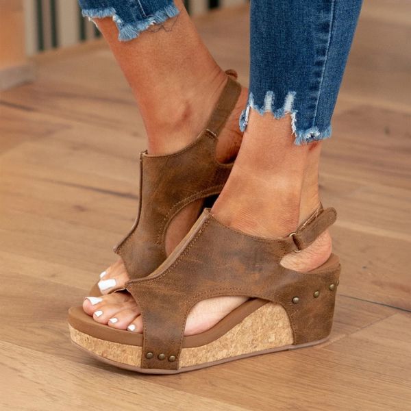 SELENE | ELEGANT HEELED SANDALS
