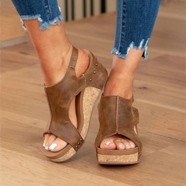 SELENE | ELEGANT HEELED SANDALS