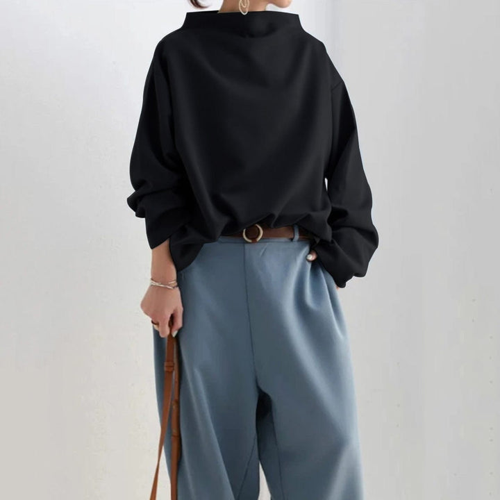 RILANA | ELEGANT TOP WITH HIGH NECK