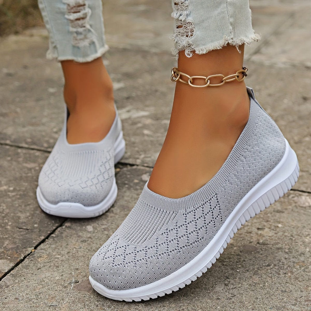 MURIELLE | BREATHABLE AND ORTHOPAEDIC SNEAKERS
