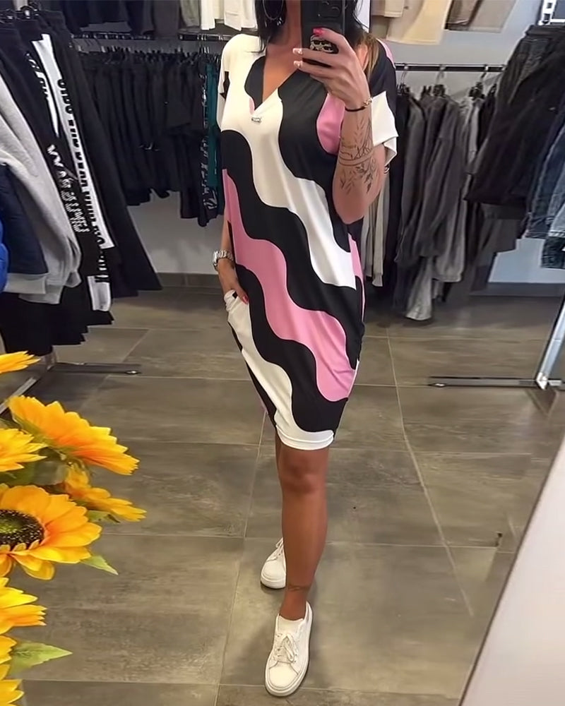 AVRILL | COLORFUL WAVE PRINT DRESS
